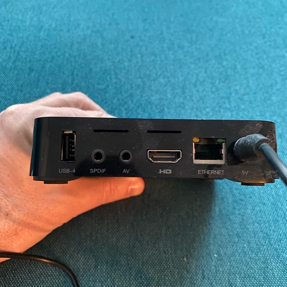 MXQ Pro 4K Android TV Box with wireless Bluetooth remote - Picture 4 of 8